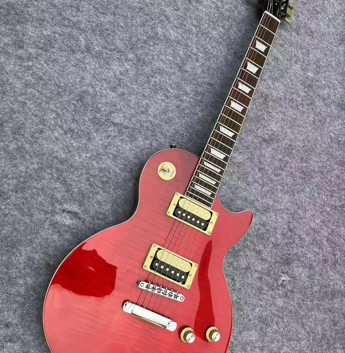 Guitarra Eléctrica Sólida Estándar