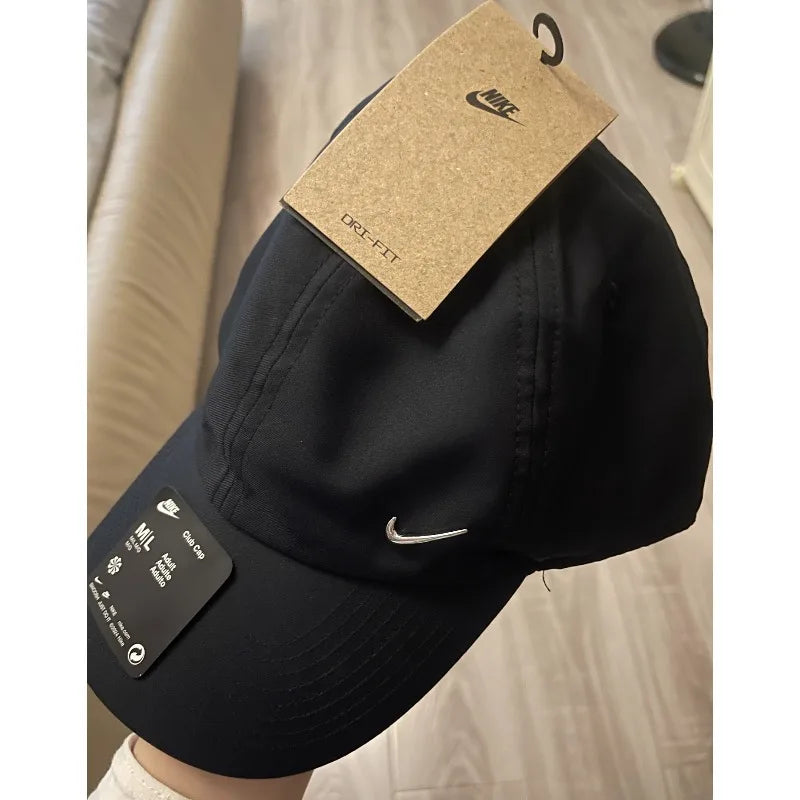 Gorra de béisbol Nike de color sólido, moderna y versátil, ideal para uso diario y tendencias, hecha de fibra de poliéster, para hombre y mujer, negra, FB5372-010