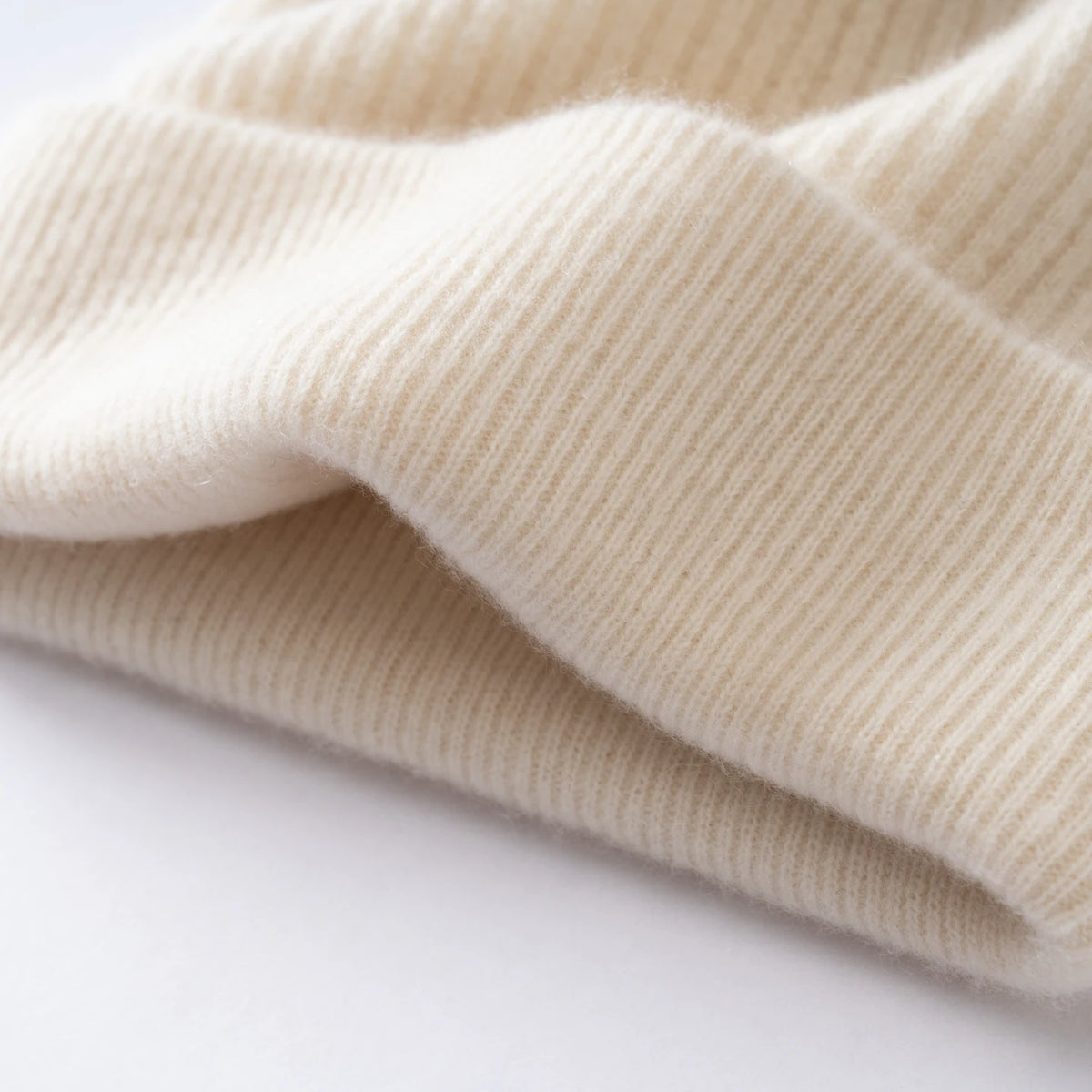 Gorro 100% de cachemira de primera calidad para mujeres y hombres, gorro de invierno casual para exteriores, unisex, cálido para esquiar, de doble capa, grueso, sin costuras, de punto acanalado.
