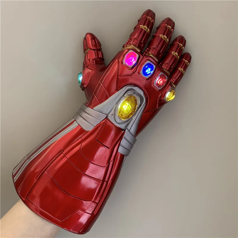 Guante de Thanos Iron Man 1:1, guantelete con luz LED, vengadores, guantes de superhéroe, héroe de Marvel, Capitán América, Cosplay, Thor, regalo para niños
