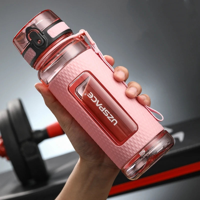 Botellas de agua deportivas sin BPA, botella de bebida de plástico Tritan portátil para gimnasio, anticaída, a prueba de fugas, hervidor de Fitness de gran capacidad