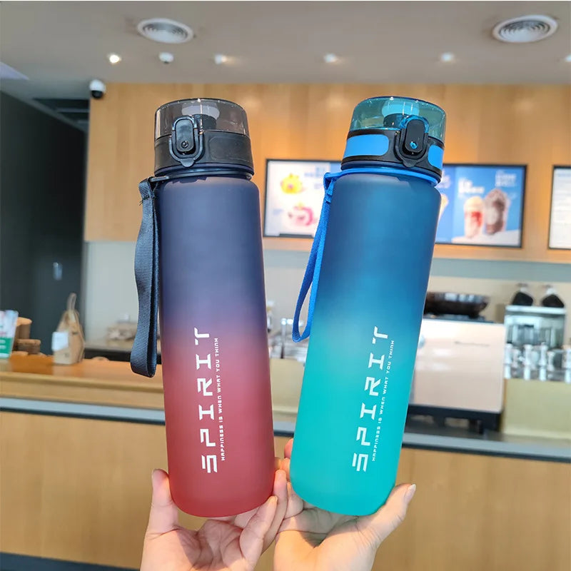 Botella de agua deportiva de gran capacidad de 1 litro, vaso de plástico de Color degradado, artículos para bebidas, viajes en la playa al aire libre, jarras portátiles para gimnasio y Fitness
