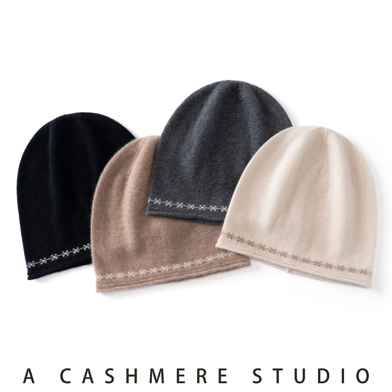 Gorro de Invierno de Punto 100% Cachemir con Borde Enrollado y Diseño Jacquard, Nuevo Modelo 2026