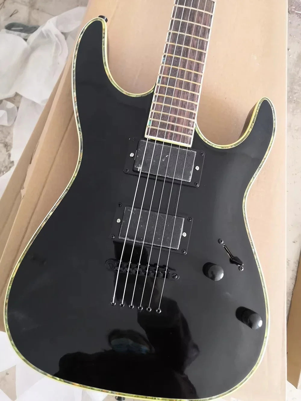 Guitarra Eléctrica Negra Brillante de Alta Calidad, Instrumentos de Cuerda, 6 Cuerdas