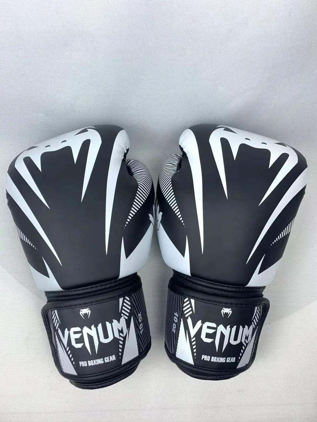 Guantes de Kick Boxing de cuero PU para hombres, mujeres y niños, guantes de lucha, guantes de Kickboxing, guantes de entrenamiento de MMA, Sanda, Karate