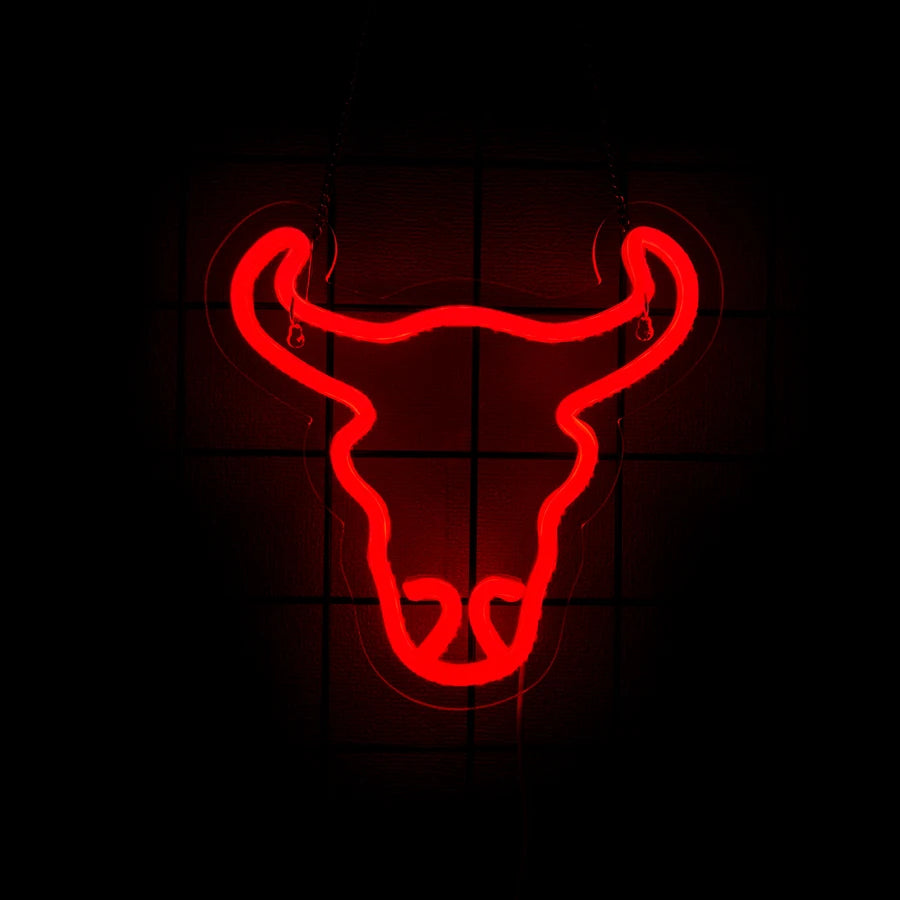 Señal LED de neón para pared con silueta de toro roja, colgada con cadenas
