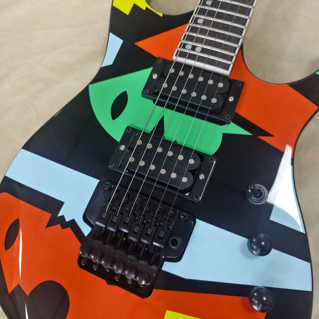 Guitarra Eléctrica Artística con Graffiti, Pintura Geométrica Colorida, Sistema de Doble Trémolo, Doble Humbucker, Guitarra de Metal Pesado, Disponible en Stock