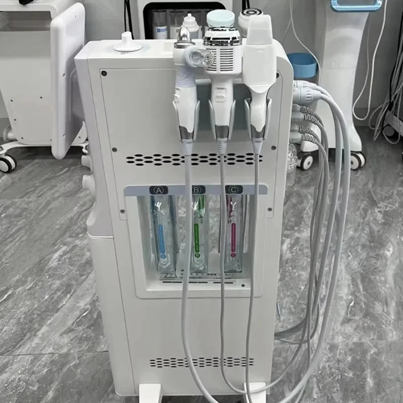 Máquina profesional de limpieza profunda de la piel 6 en 1 para el cuidado del oxígeno y agua 2025
