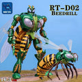 Figura robot verde y amarilla con alas transparentes y patas de insecto metálicas