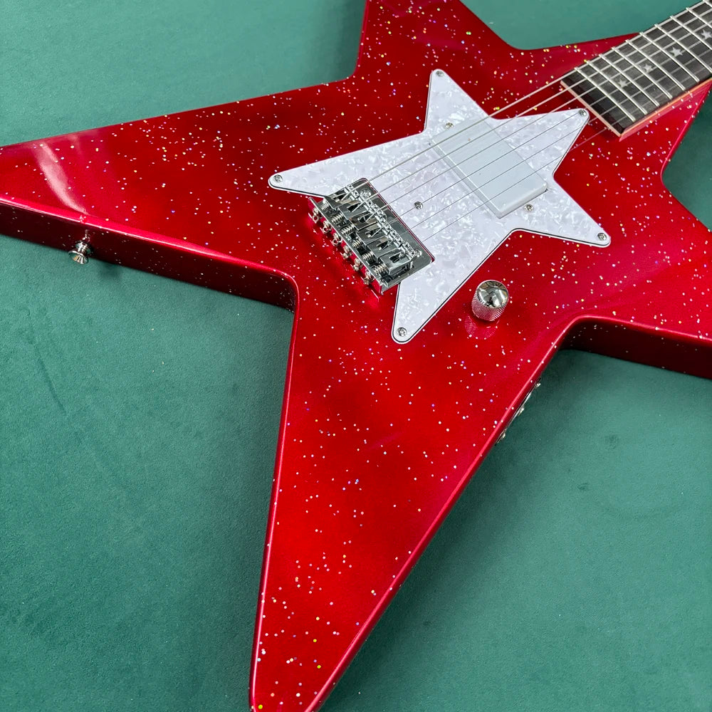 Nueva guitarra eléctrica de 6 cuerdas con cuerpo en forma de estrella, pickguard plateado y un diseño único.