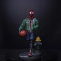 44cm The Avengers Figure Spider-Man：Into The Spider-Verse Anime Collection Model Resin Model Desktop Ornaments Children Toys