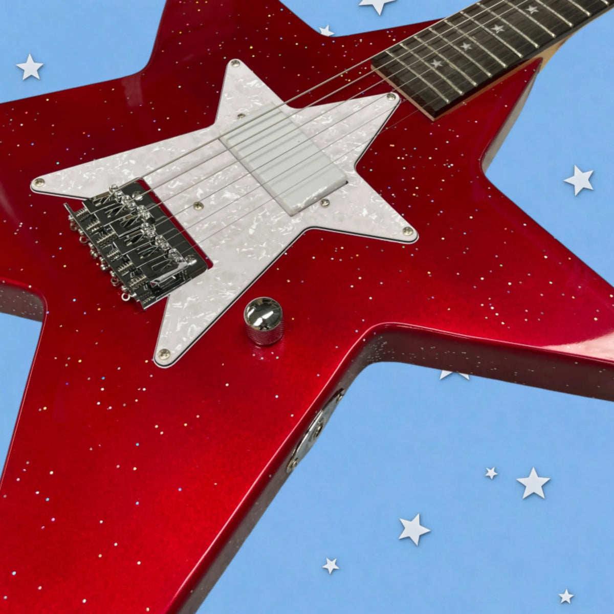 Guitarra eléctrica con forma de pentagrama, cuerpo brillante con detalles de purpurina roja, guitarra con protector de cuerdas de color blanco perlado, guitarra para actuaciones en vivo y con personalidad.