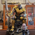 1/4 Figura de Los Vengadores Thanos en postura sentada, modelo de anime de resina con succión magnética, adorno de escritorio, decoraciones, juguetes para niños