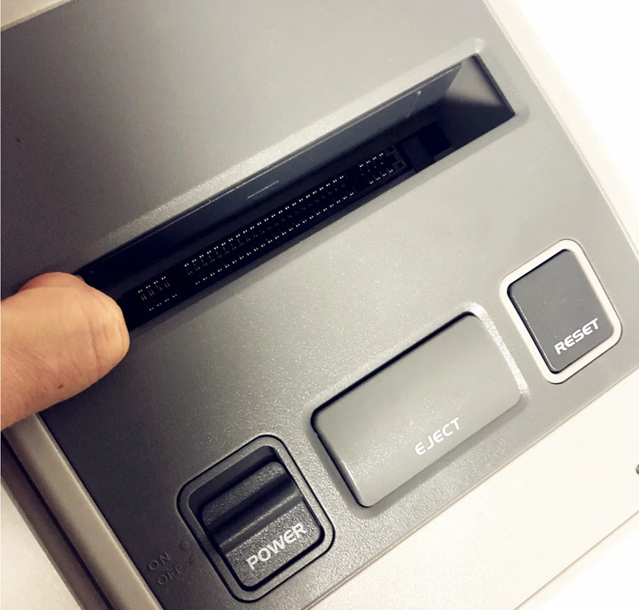 Consola Principal RETROAD 5+Ultra SUPER HD ENTERTAINMENT Compatible con Cartuchos de Juego Super NES/Super Famicom PAL y NTSC Tamaño Original