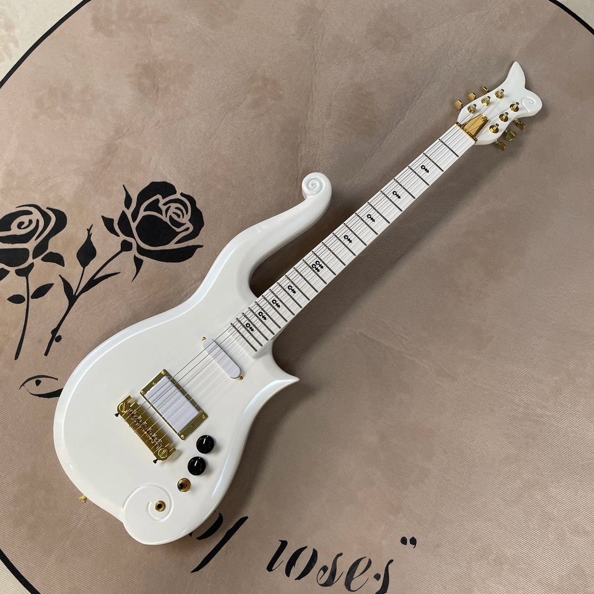 Guitarra eléctrica de 6 cuerdas guitarras blancas hardware dorado guitarra