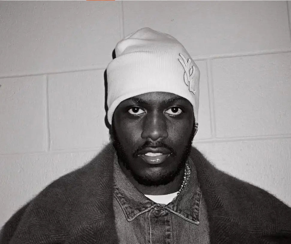 2026 Playboi Carti YVL Gorro de punto con inserciones de cuero y hilo, gorro para el frío MZ290