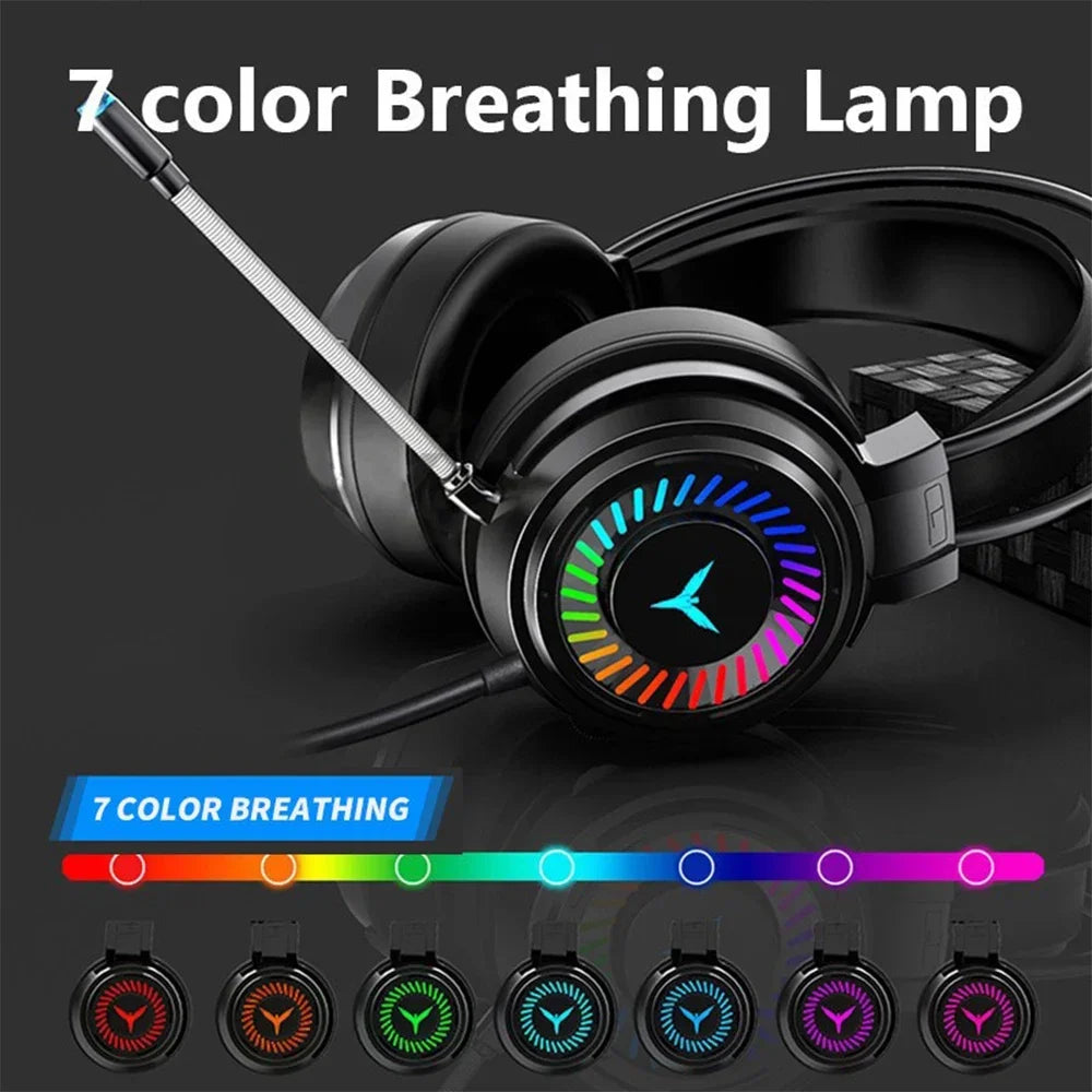 Auriculares gaming negros con micrófono con cable y luces RGB en la copa
