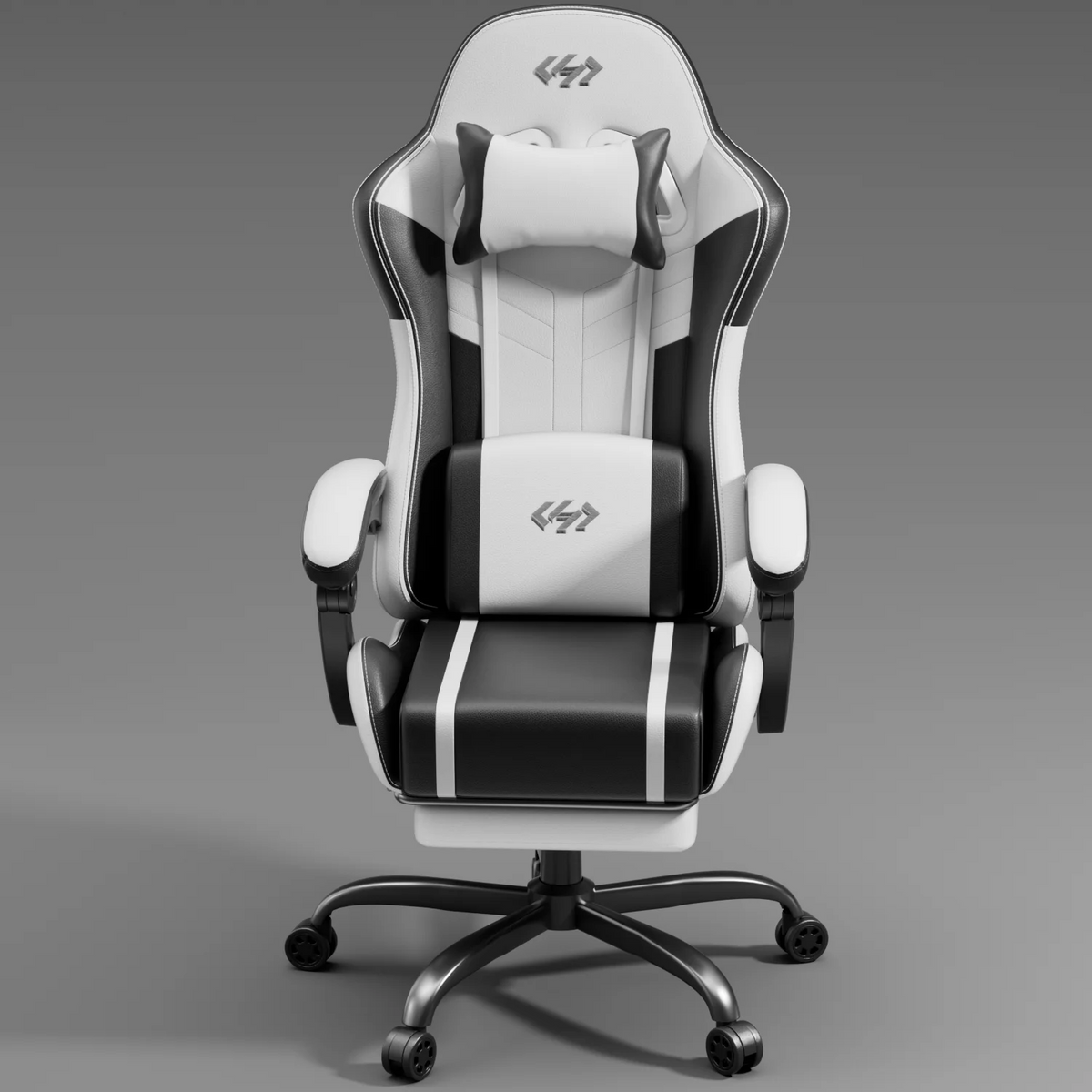 Silla de gaming ergonómica blanca y gris con reposacabezas, cojines y base giratoria