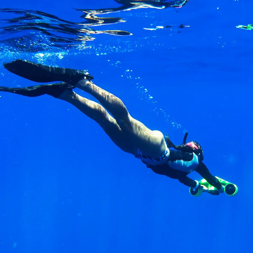 Scooter Subacuático Asiwo con Soporte para Cámara de Acción para Niños/Adultos, 40M Resistente al Agua, para Buceo, Snorkel y Piscina