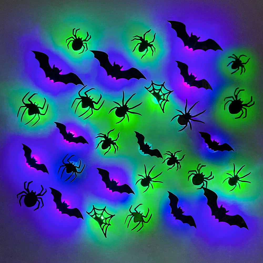 Decoración de arañas y murciélagos LED para Halloween, pegatinas de pared 3D que brillan en la oscuridad, luces moradas/verdes para intrincados de fiesta de Halloween en interiores y exteriores