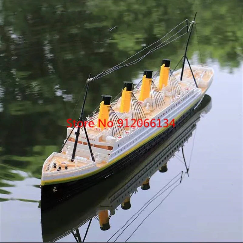 Barco de juguete RC de gran simulación de 81 cm, crucero Sea Grand a escala 1:325, luces LED intermitentes, barco impermeable, juguete acuático profesional, regalo