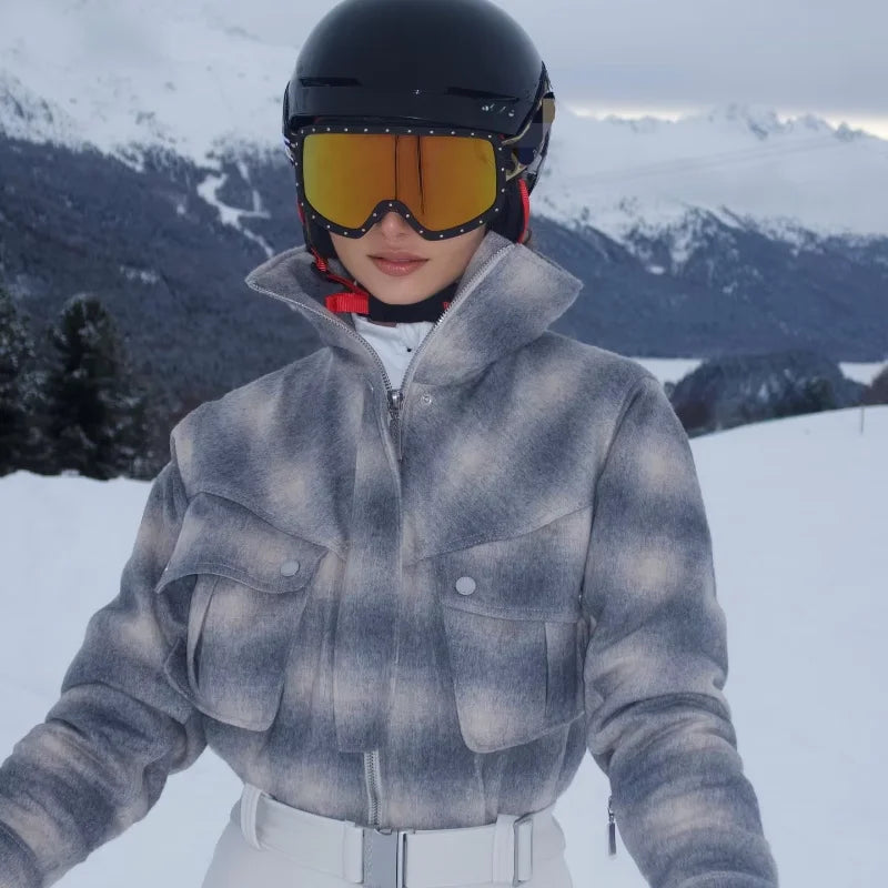 Mono de esquí de una sola pieza a cuadros para mujer, con cuello alto, diseño moderno, cinturón, corte ajustado, impermeable, cortavientos y con aislamiento térmico, ideal para actividades al aire libre y para practicar s