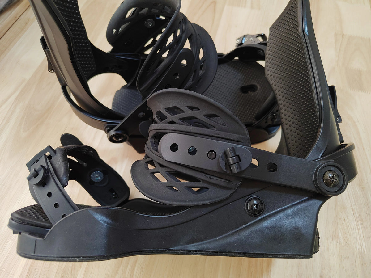 Correa ajustable para sujetar las botas de esquí de adultos, con correa para el tobillo y herramienta para fijar las hebillas de la tabla de snowboard.
