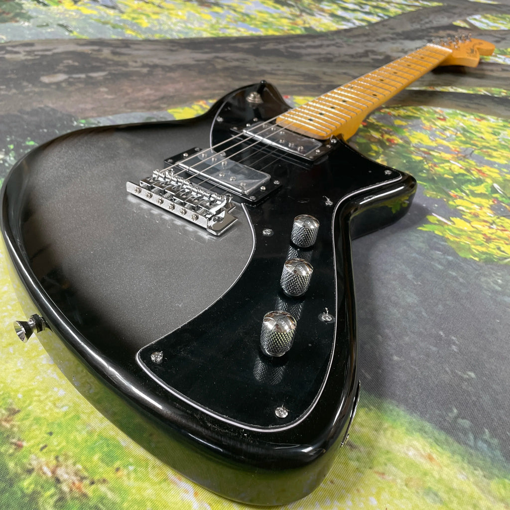 Guitarra eléctrica de 6 cuerdas, guitarra eléctrica de alto nivel estético con diapasón de arce en degradado plateado, guitarra eléctrica para toque rápido estilo rock.