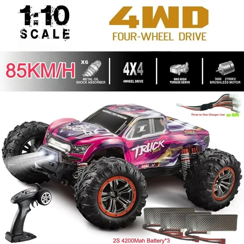 Coche RC 4WD 1:10 morado con control remoto y batería 2S 4200mAh visible