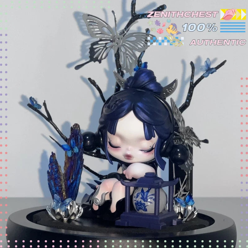 Vitrina de exhibición para figuras POPMART SKULLPANDA Lingdie - Cubierta de cristal premium a prueba de polvo, casa de muñecas, paisajismo DIY personalizado