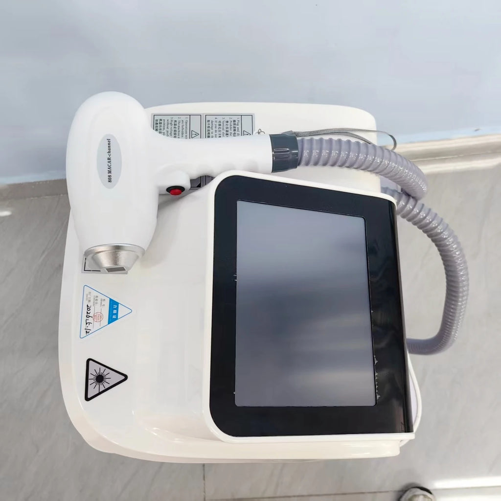 Máquina de depilación láser con diodo de tamaño reducido, 3 longitudes de onda (755 nm, 808 nm, 1064 nm), con sistema de refrigeración por hielo, equipo profesional para salones de belleza.