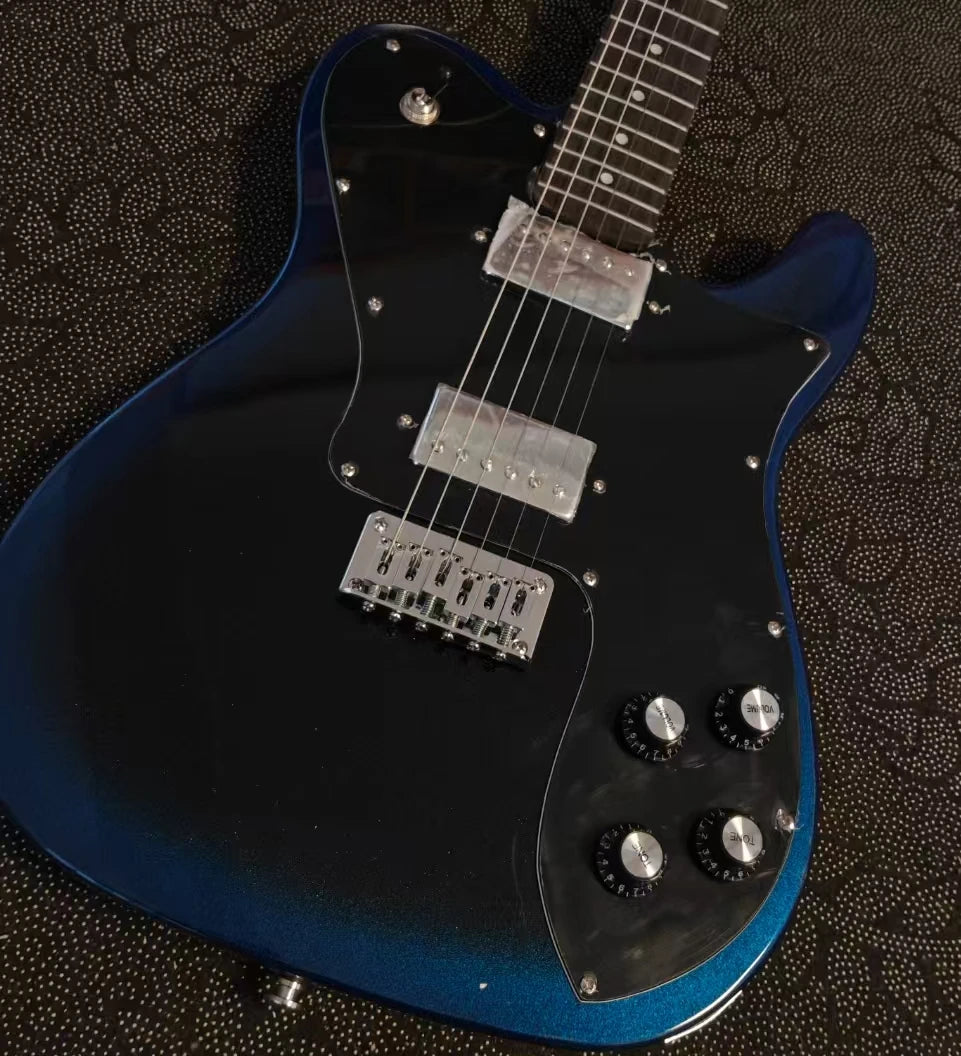 Guitarra eléctrica azul medianoche de primera calidad, elegante y atractiva con un efecto de sonido profesional bastante impresionante.