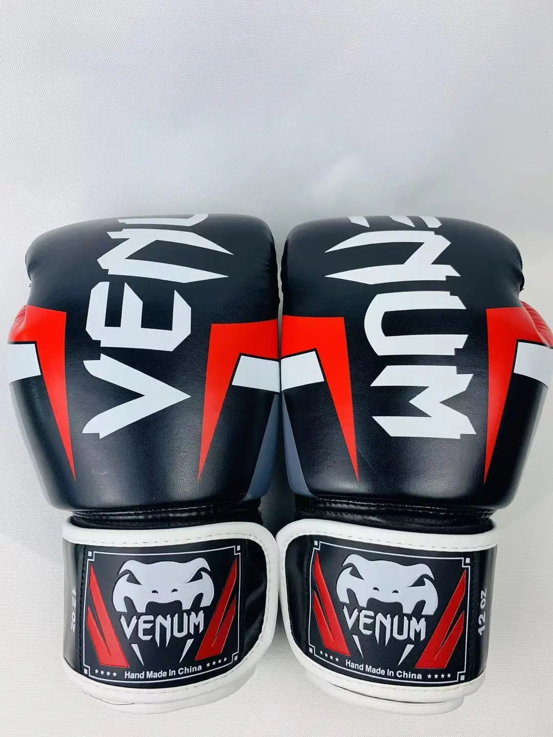 Guantes de Kick Boxing de cuero PU para hombres, mujeres y niños, guantes de lucha, guantes de Kickboxing, guantes de entrenamiento de MMA, Sanda, Karate