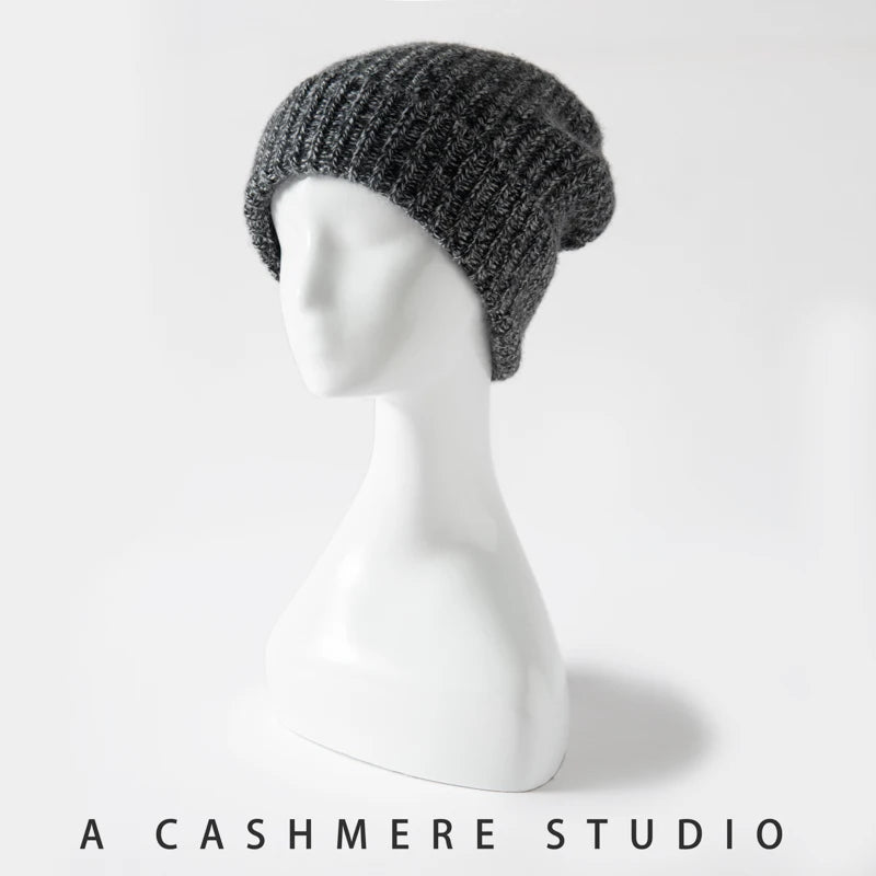 Gorros de cachemira 100 para hombres y mujeres de alta calidad, gorros con bridas Unisex de invierno gruesos y cálidos, sombreros de Navidad de hilo de tendencia