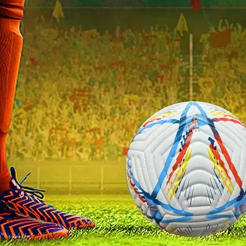 Balón de Fútbol Clásico de PVC Tamaño 5, Resistente al Desgaste y a Prueba de Explosiones, para Entrenamiento, Competencia y Juego Deportivo Profesional.