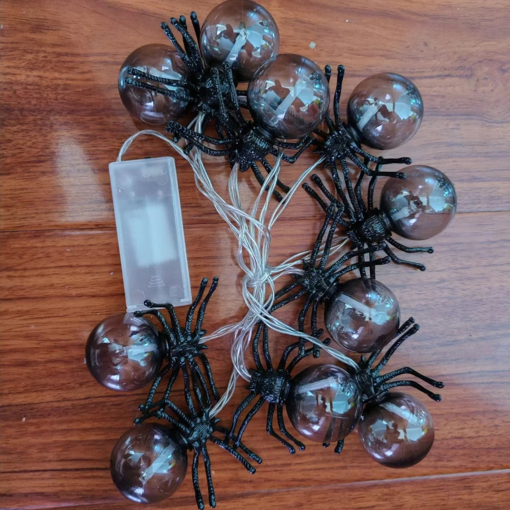 Guirnalda de Luces LED con Forma de Araña, 10 LED, Decoración de Halloween, Luces de Hadas a Pilas para Fiestas, Casas Encantadas, Interiores y Exteriores