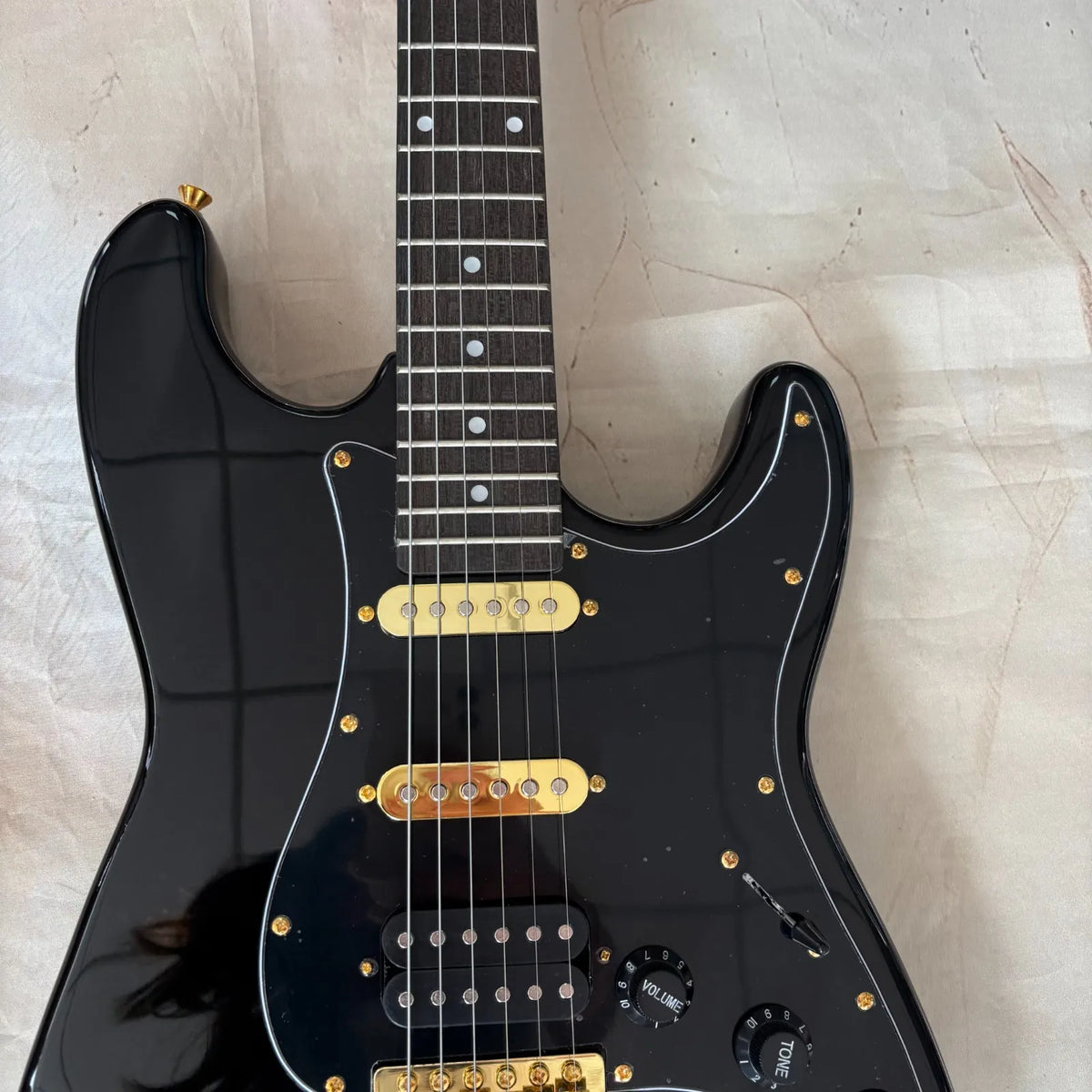 Diapasón de palisandro para guitarra estilo 2025, mástil de arce, herrajes dorados