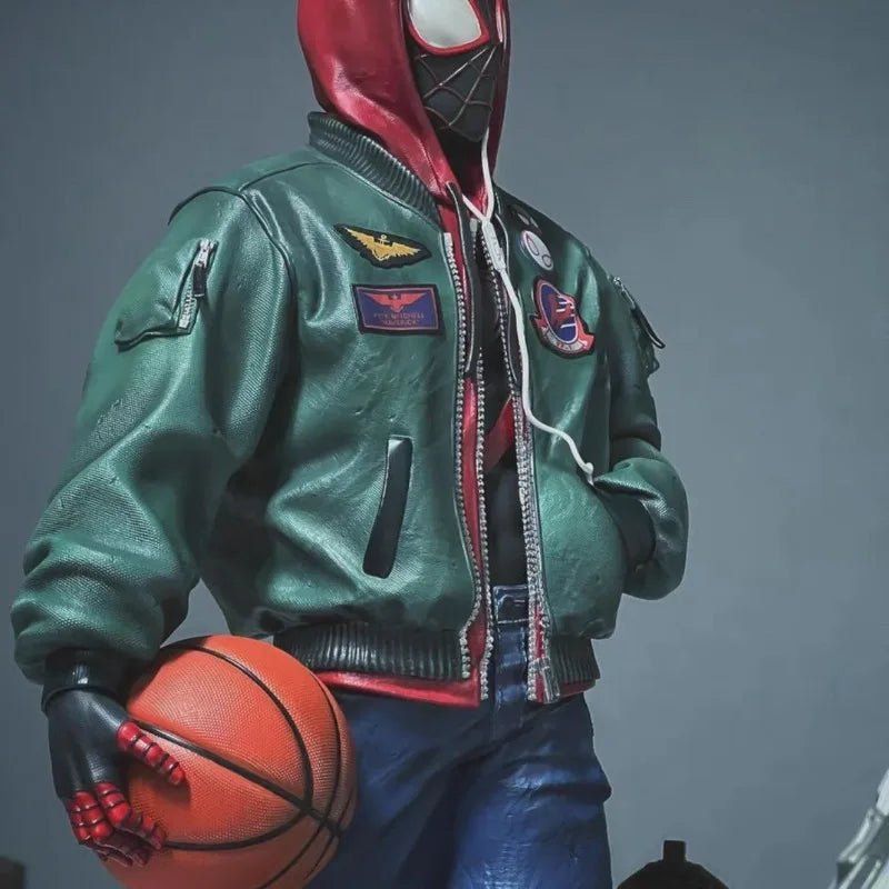 44cm The Avengers Figure Spider-Man：Into The Spider-Verse Anime Collection Model Resin Model Desktop Ornaments Children Toys