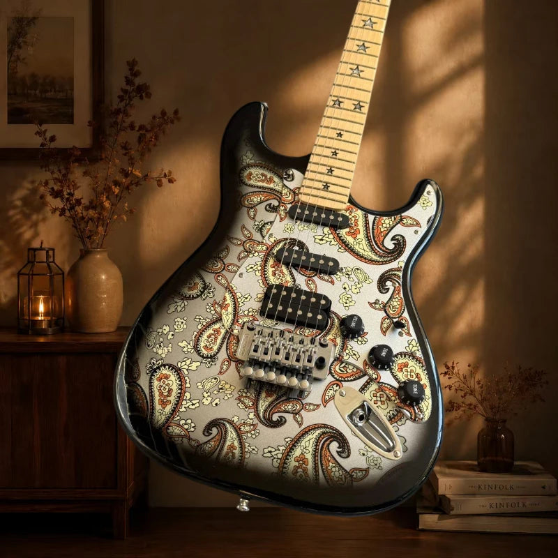 Guitarra eléctrica STS con patrón paisley, pastillas HSS, mástil de arce, incrustaciones con forma de estrella, trémolo flotante, cuerpo macizo. Envío gratuito.