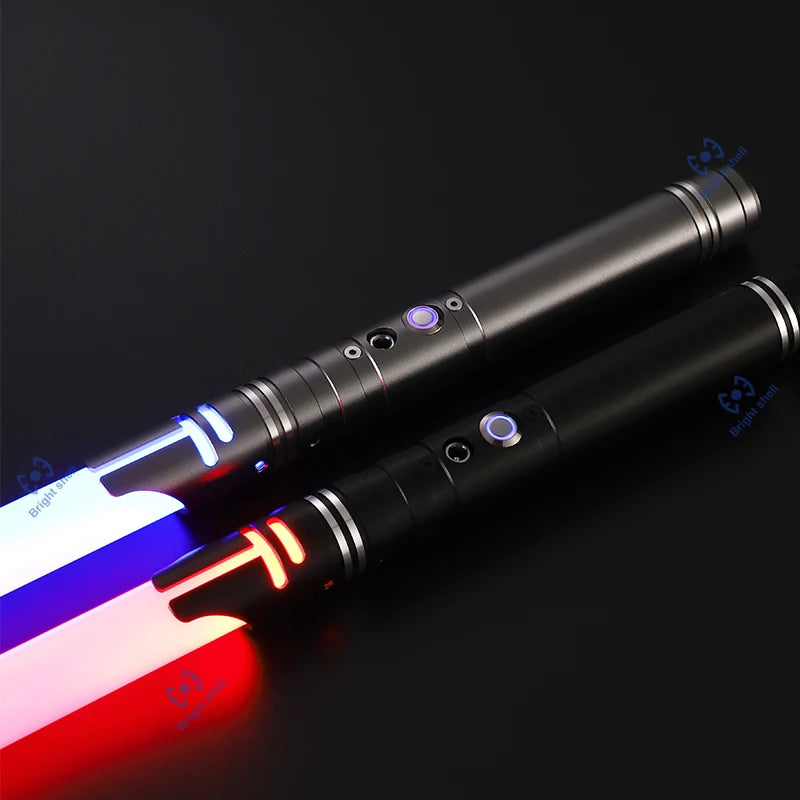 Juguete de sable de luz láser de metal, sable de luz RGB con 15 cambios de color, sonidos, efectos Force FX, FOC, juguete bláster, regalo de espada láser Jedi