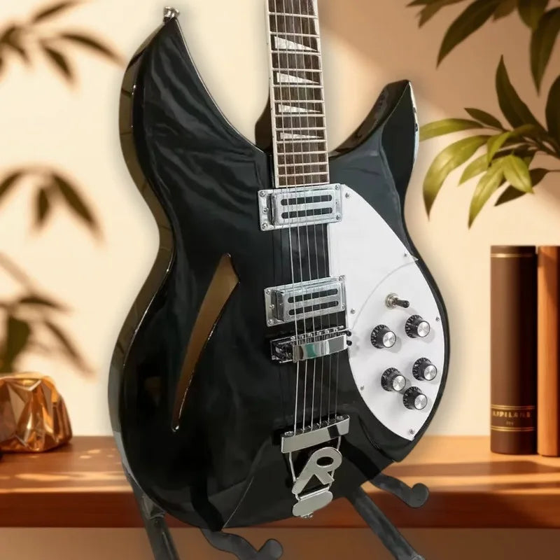 Guitarra eléctrica negra de 6 cuerdas, estilo 330, semihueca, con púas blancas, pastillas HH y puente de trémolo, ideal para rock, pop y escenarios. ¡Gran oferta!