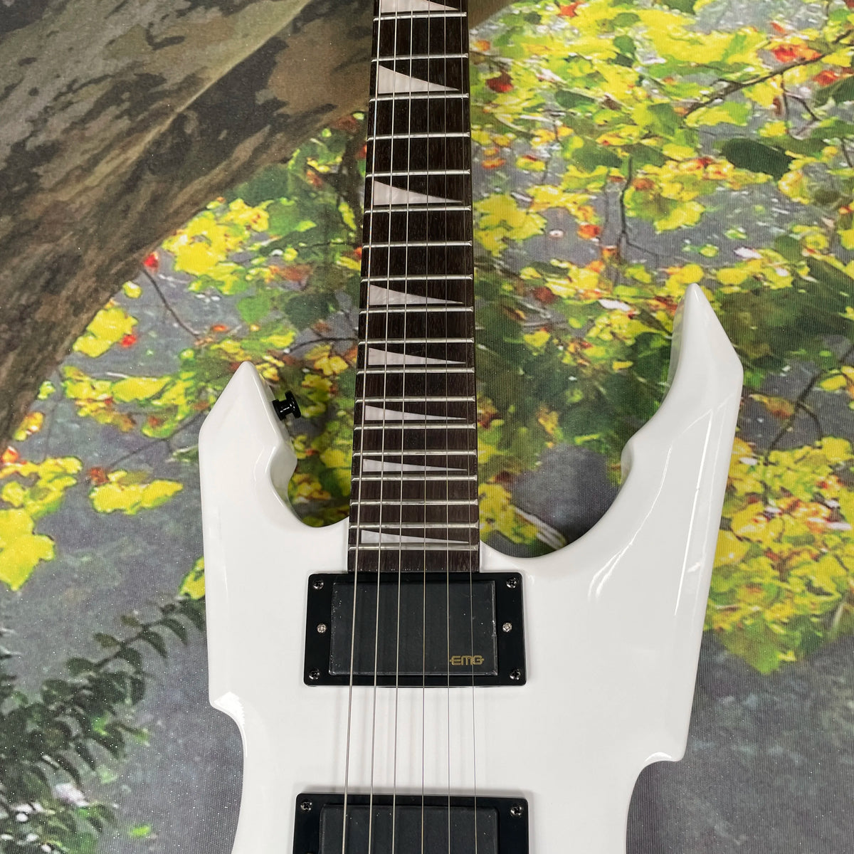 Guitarra eléctrica de 6 cuerdas, guitarra con diapasón de palisandro, guitarra eléctrica profesional para toque rápido, para interpretación de heavy metal.