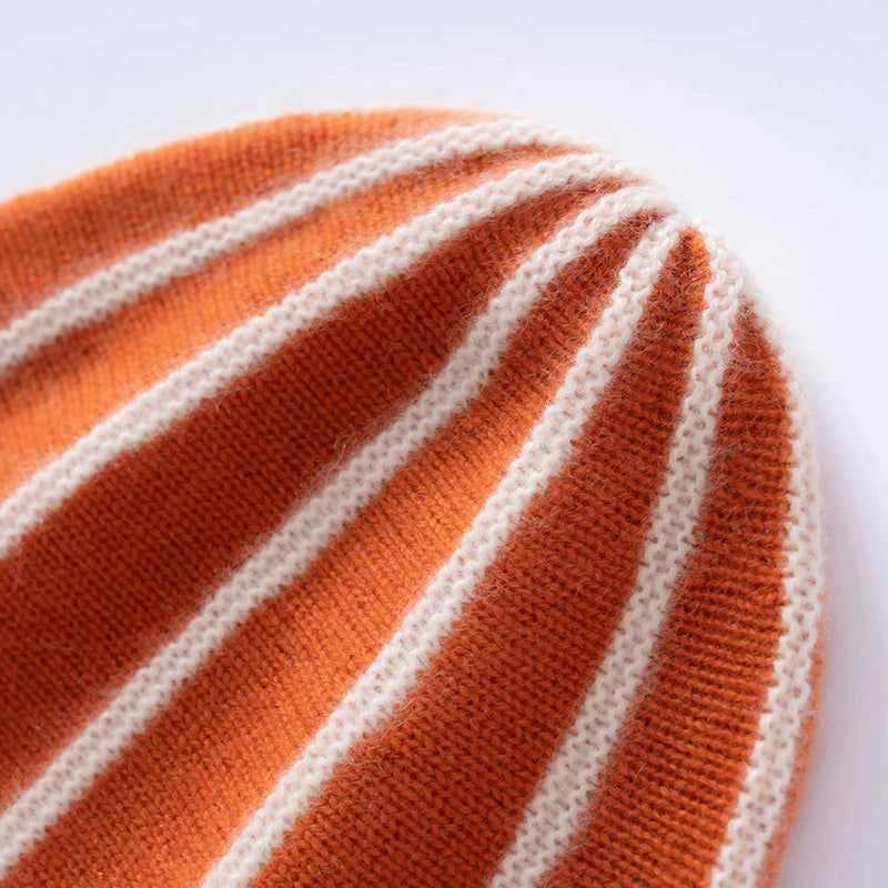 2026 Nuevo Gorro de Cachemira Pura a Rayas con Borde, Gorro Cálido de Invierno para Mujer, para Montar a Caballo, Esquiar al Aire Libre, Gorro de Moda Tejido
