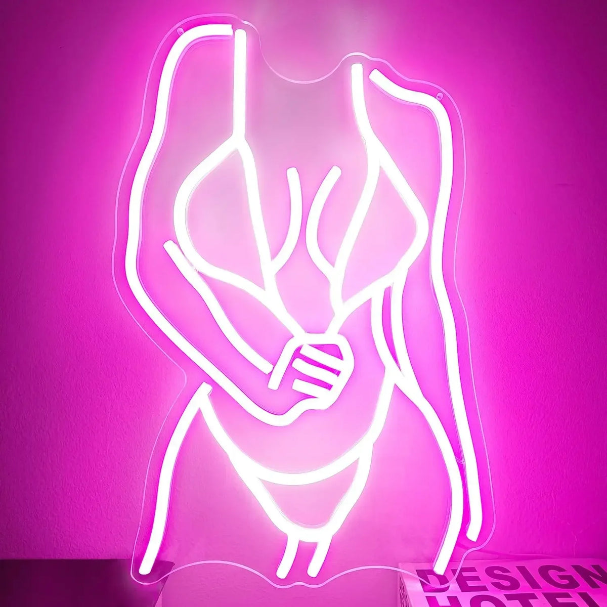 Cartel neón LED de arte corporal mujer, contorno blanco y brillo rosa