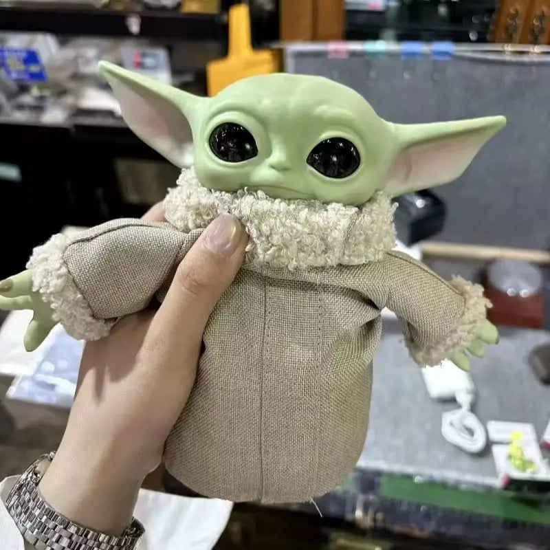 Figura de acción de Star Wars Yoda Baby Grogu de 28 cm, modelo adorable en stock, regalo de cumpleaños para niños, muñeco coleccionable de The Mandalorian, adorno.