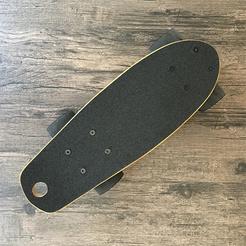 Mini monopatín corto de bambú para niños y niñas, patineta portátil para peces, tabla larga, patinetes de rodillo, 45, 56cm