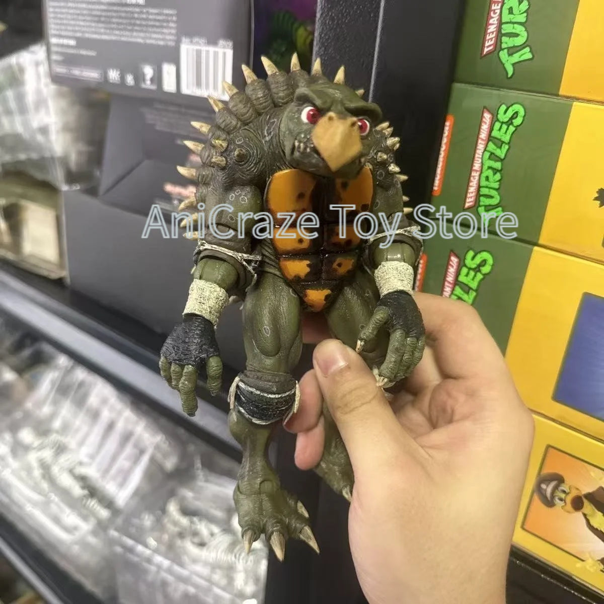 Figura de acción y estatua de colección TMNT NECA, reportera con ropa amarilla, Splinter y soldado del Clan del Pie en blanco y negro, modelo de juguete, regalo