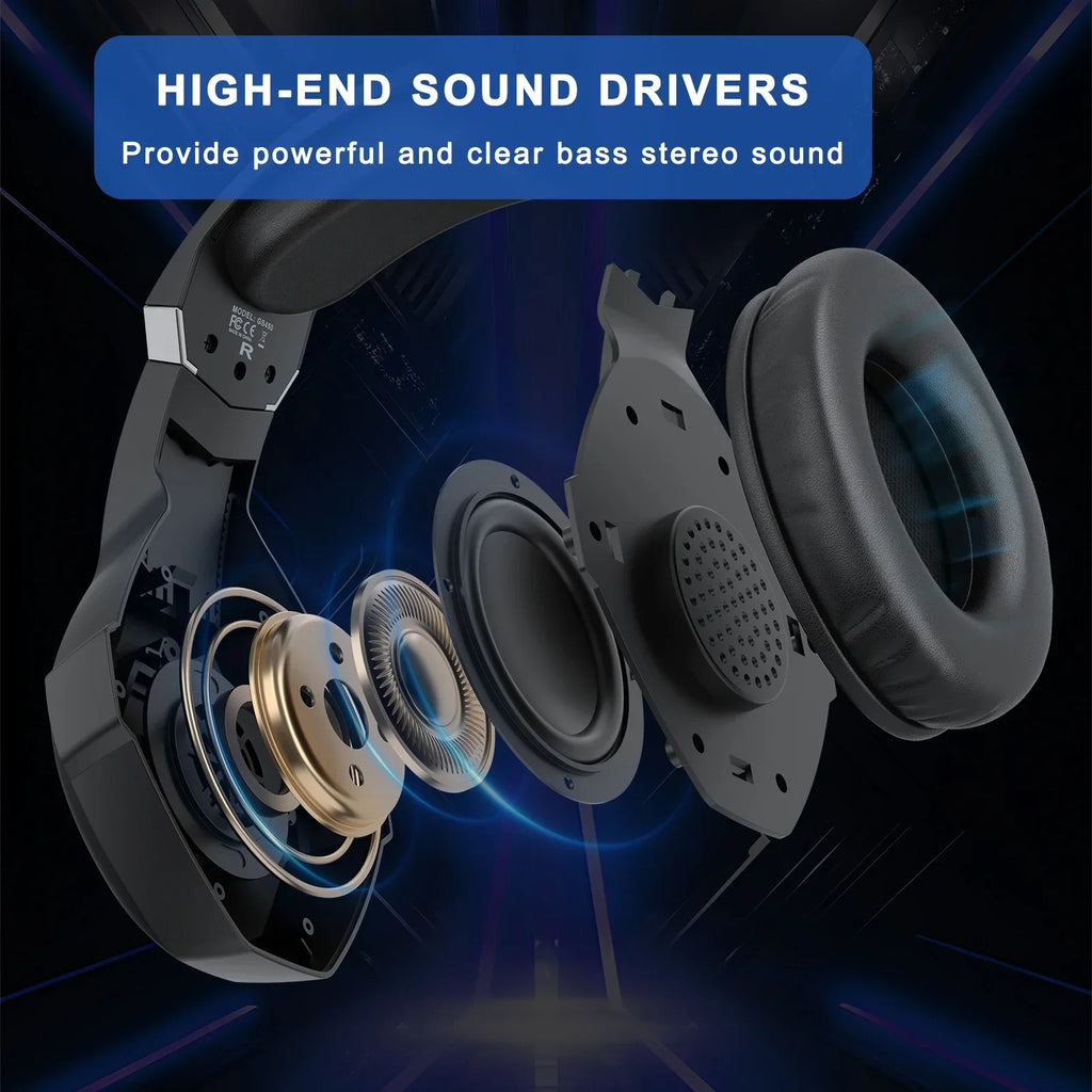 Auriculares gaming con drivers internos y almohadillas, vista de las copas negras