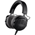 Auriculares Beyerdynamic DT 900 PRO X con diadema negra y almohadillas grises
