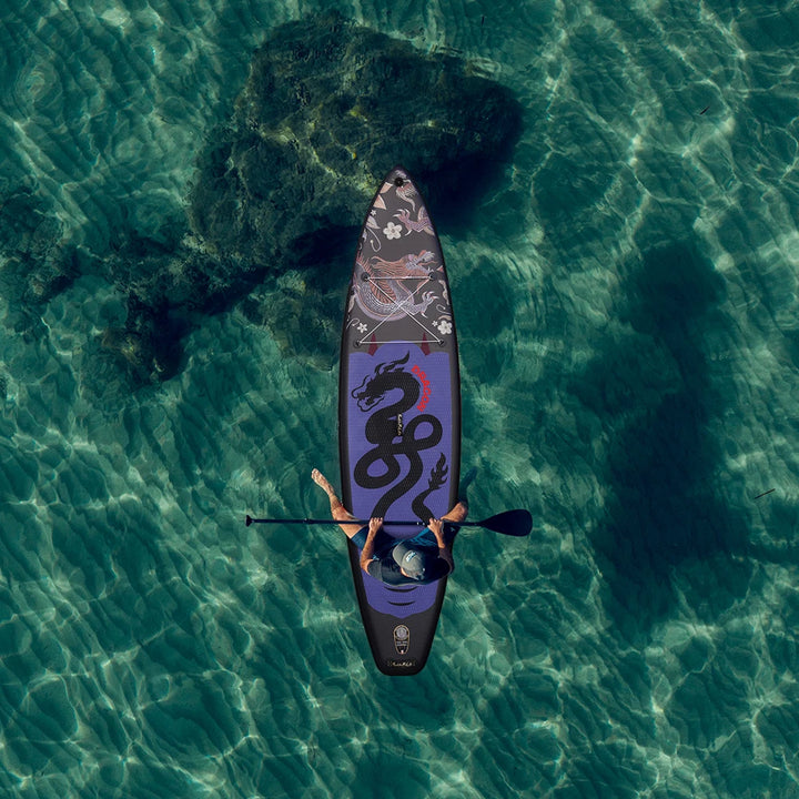 SUP hinchable Funwater SUPFR17U, 350x84x15 cm, 180 kg+, tabla de paddle surf negra y morada con diseño de dragón para yoga, pesca y paseos por lagos y bahías tranquilas, kit de accesorios incluido
